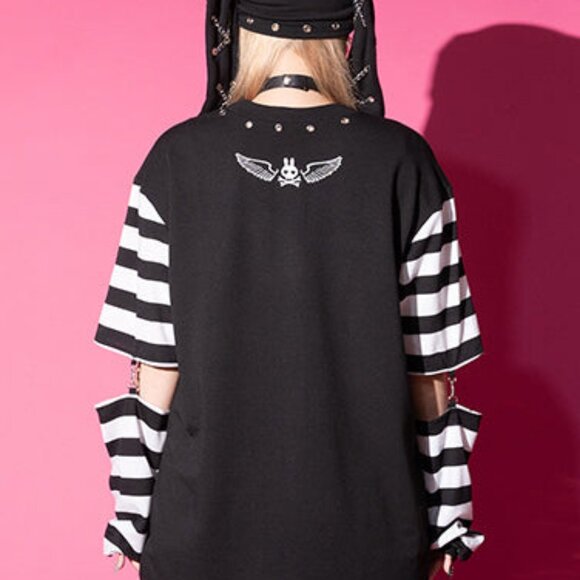 NEW ACDC RAG - Bunny Dolls Punky Bunny Black White Long Sleeves Oversized Tee - Picture 5 of 5